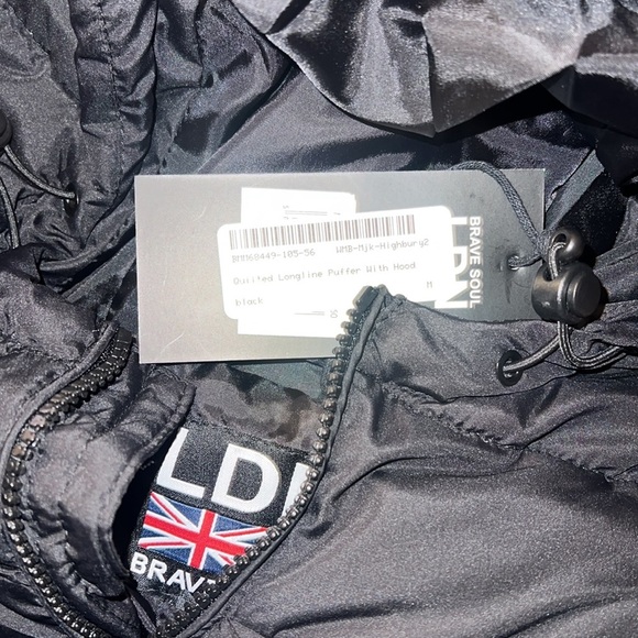 BoohooMAN Quilted Longline Puffer with Hood - Picture 4 of 4